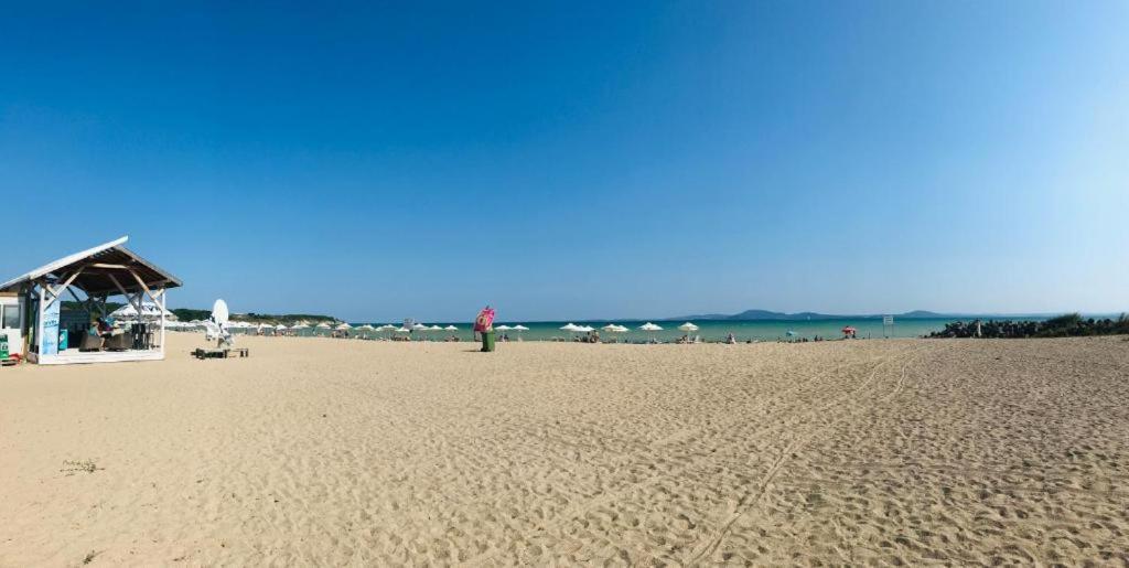 Lion1, Schwarzmeertraum, Stilvoll, 7 Minuten Zum Strand, Wlan Gratis * Burgas City