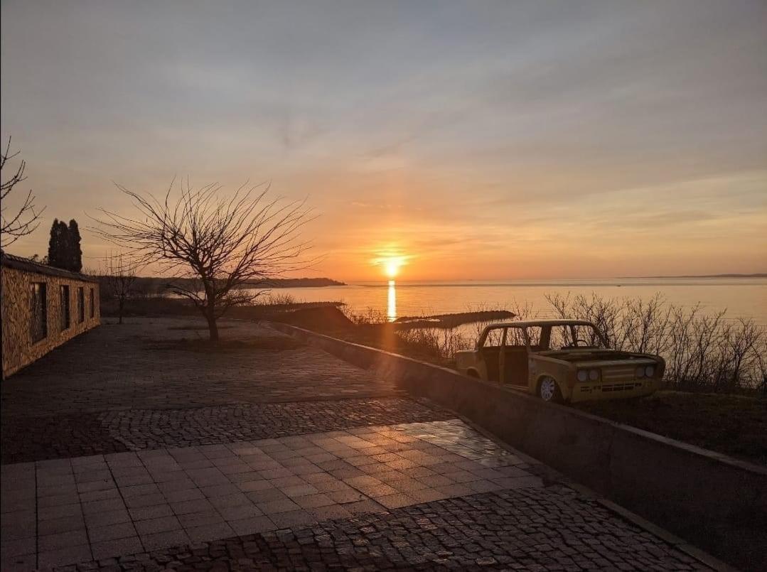 Apartment Lion1, Schwarzmeertraum, Stilvoll, 7 Minuten Zum Strand, Wlan Gratis Burgas City